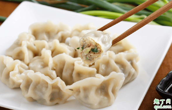 煮熟的饺子是什么样的 饺子煮熟后有什么变化1